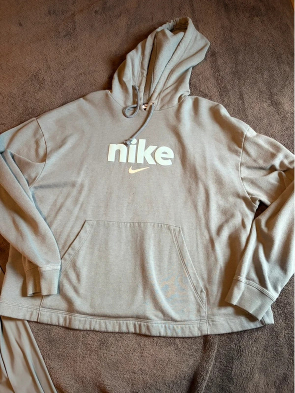 Nike hoodie size L oversized